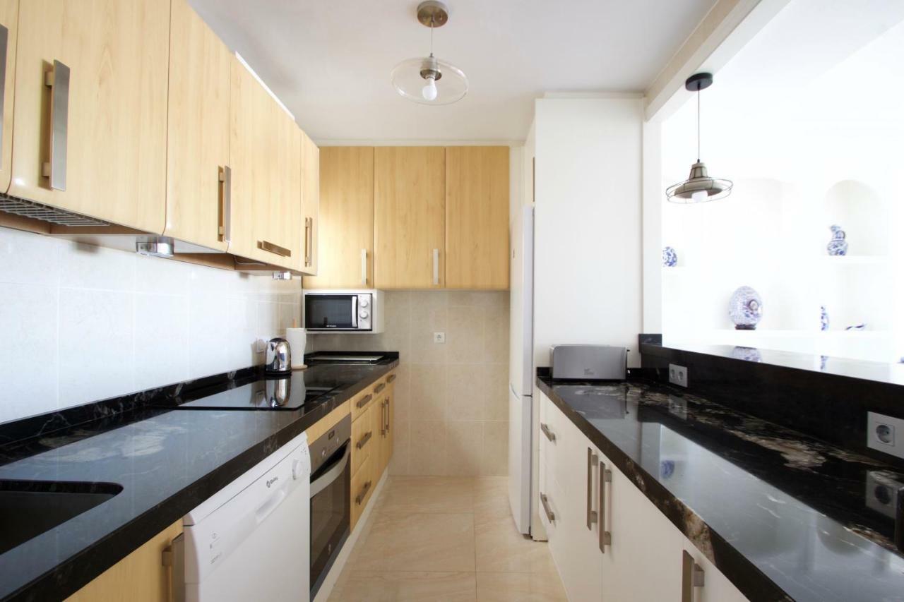 R&E Apartment Торемолинос Екстериор снимка