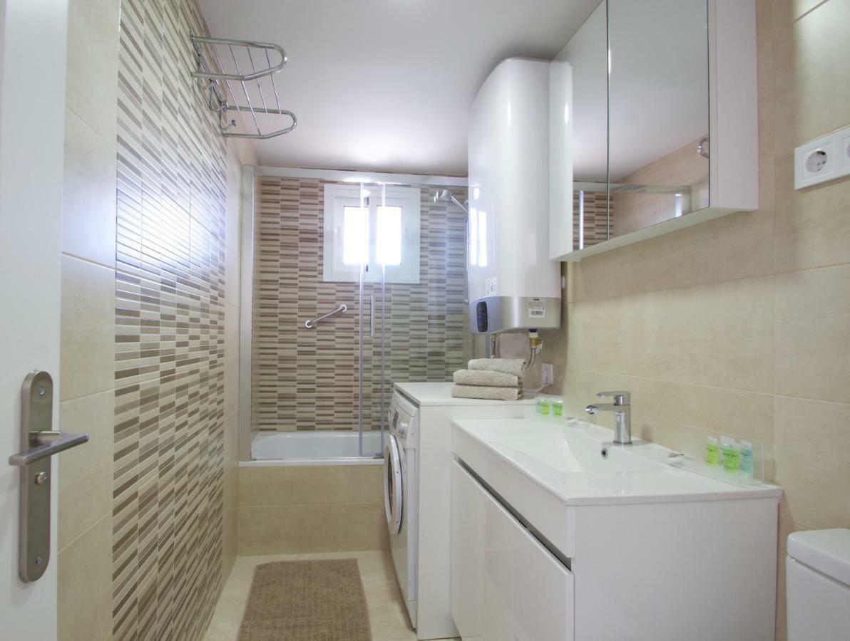 R&E Apartment Торемолинос Екстериор снимка