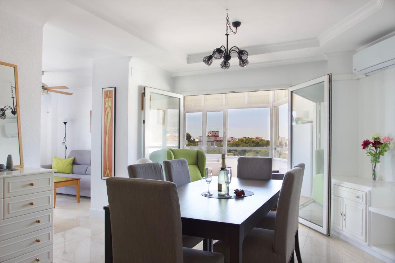 R&E Apartment Торемолинос Екстериор снимка